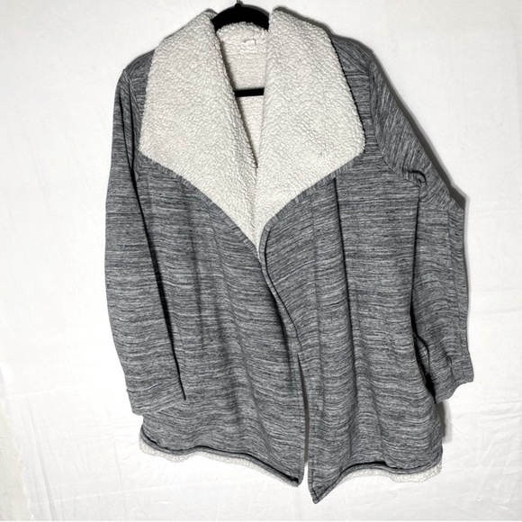 5/$25 GAP Heathered Grey Sherpa Lined Open Front Cardigan L - Picture 16 of 16